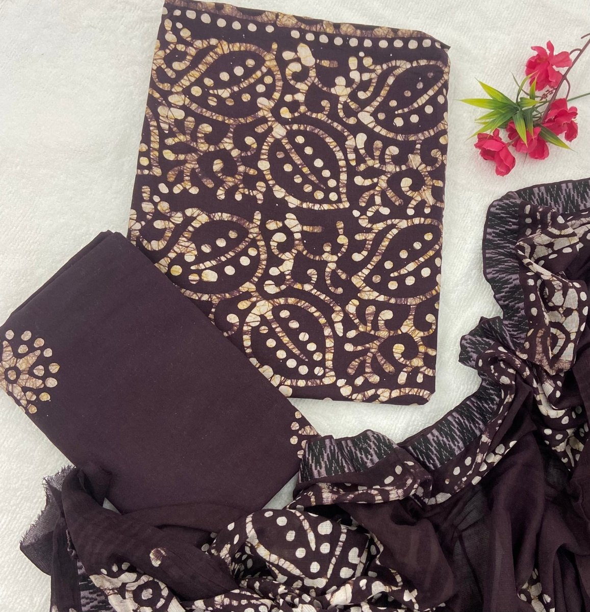 Block Print Elegant Cotton Suit Set - Yanchi